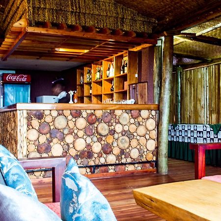 Queen Elizabeth Pvt Lodge Kichwamba Buitenkant foto