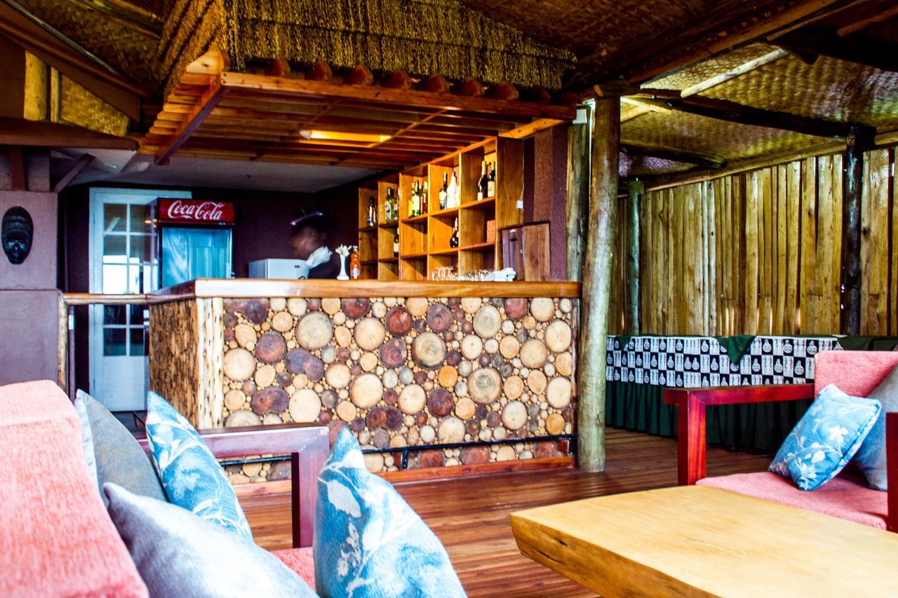 Queen Elizabeth Pvt Lodge Kichwamba Buitenkant foto