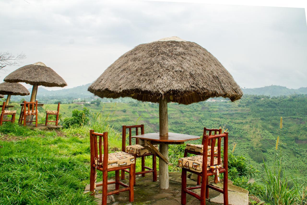 Queen Elizabeth Pvt Lodge Kichwamba Buitenkant foto