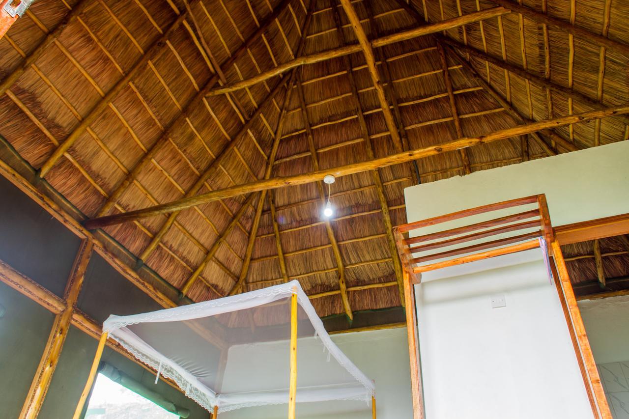 Queen Elizabeth Pvt Lodge Kichwamba Buitenkant foto